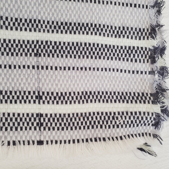 Ruyi Wrap - Picture 9 of 9